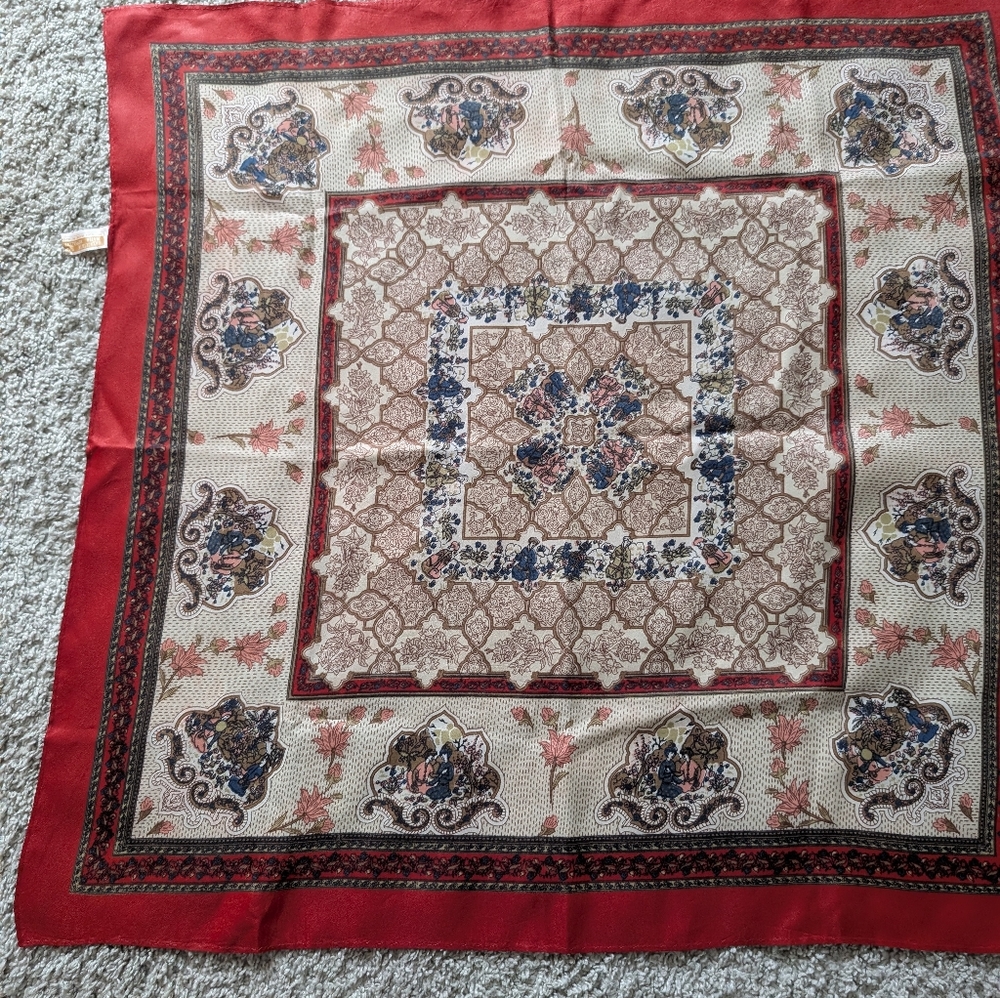 Vintage 1950-1960s Novelty print Asian or Indian influence scarf